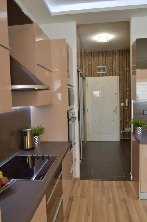 Fueredi Apartman Debrecen Exterior photo