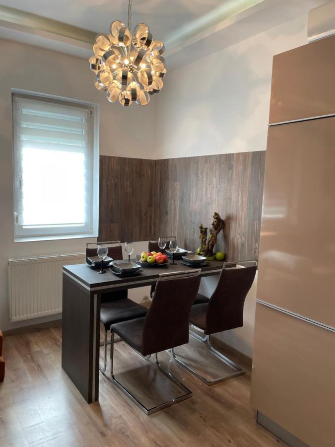 Fueredi Apartman Debrecen Exterior photo